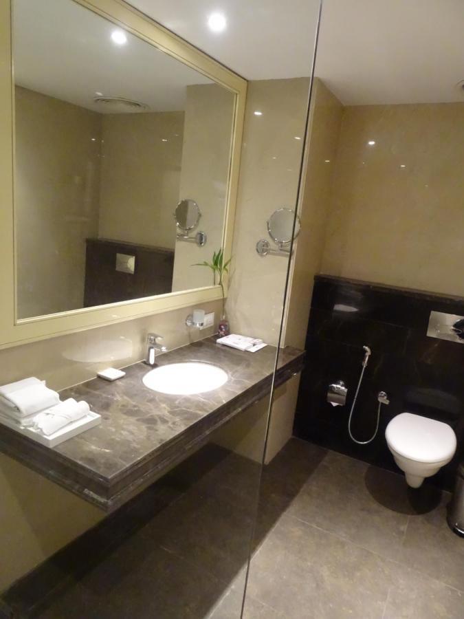 The Grand Arc Hotel & Convention Centre Shahjahanpur Екстер'єр фото