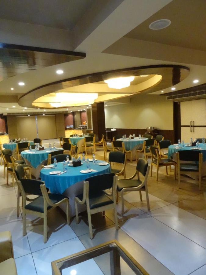 The Grand Arc Hotel & Convention Centre Shahjahanpur Екстер'єр фото